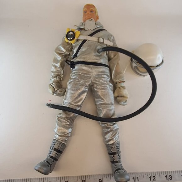G.I. Joe Mercury Astronaut 12 Inch Limited Edition Action Figure 1996 Hasbro - Picture 3 of 9